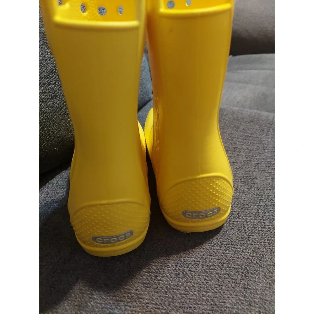 Crocs Kids TODDLERS Unisex YELLOW Handle It Rain Boots J1 Shoes Waterproof